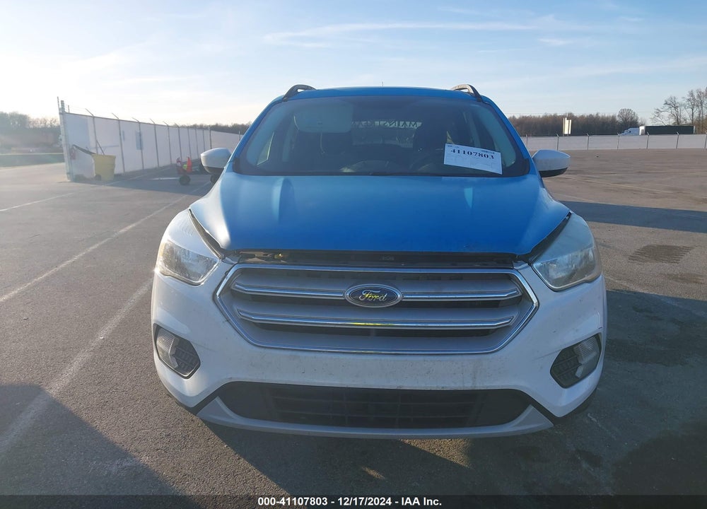 2018 FORD ESCAPE SE VIN: 1FMCU9GD1JUA11612