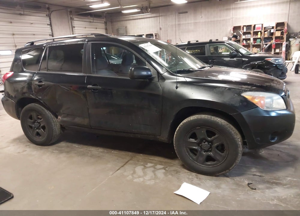 2008 TOYOTA RAV4 VIN: JTMBD33V086070676