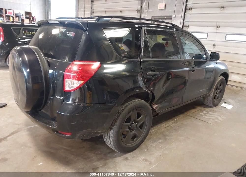 2008 TOYOTA RAV4 VIN: JTMBD33V086070676
