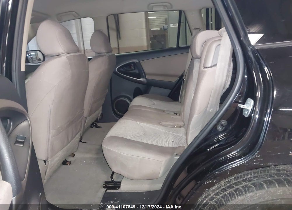 2008 TOYOTA RAV4 VIN: JTMBD33V086070676