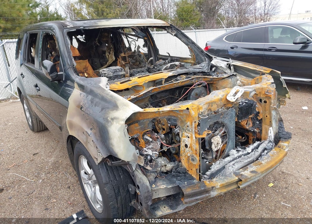 2013 HONDA PILOT EX-L VIN: 5FNYF3H53DB029082