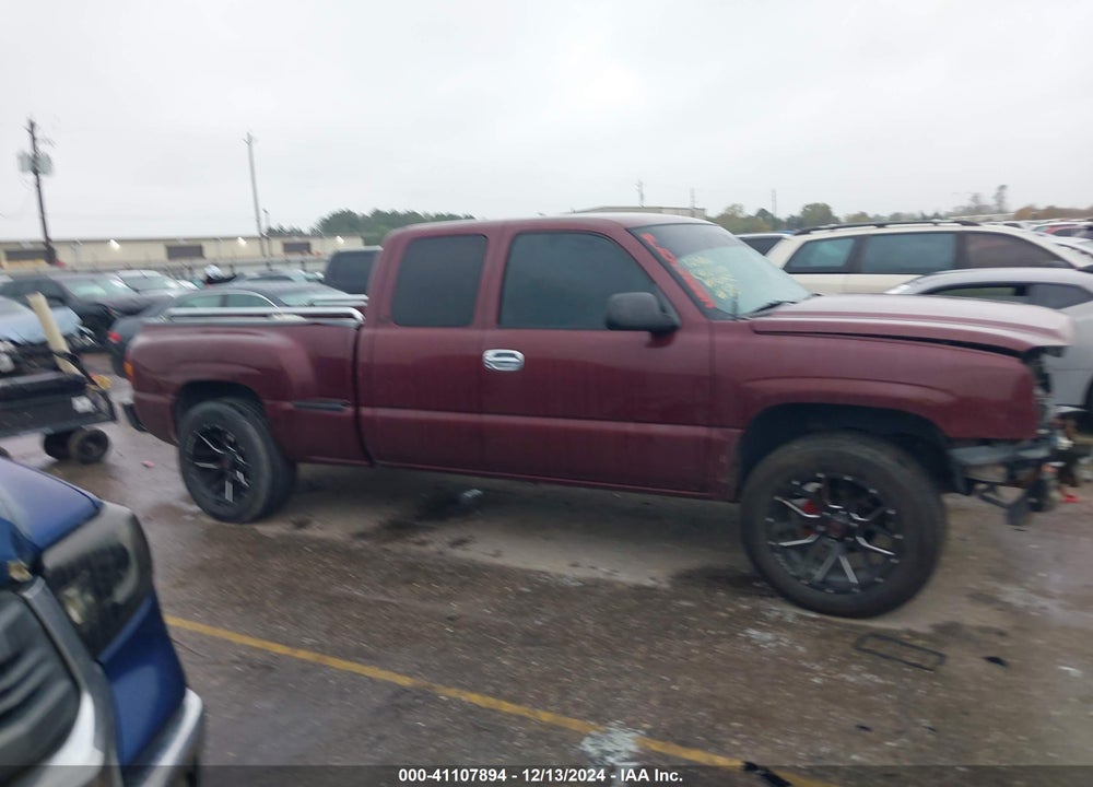 2003 CHEVROLET SILVERADO 1500 LS VIN: 1GCEC19T13Z354187