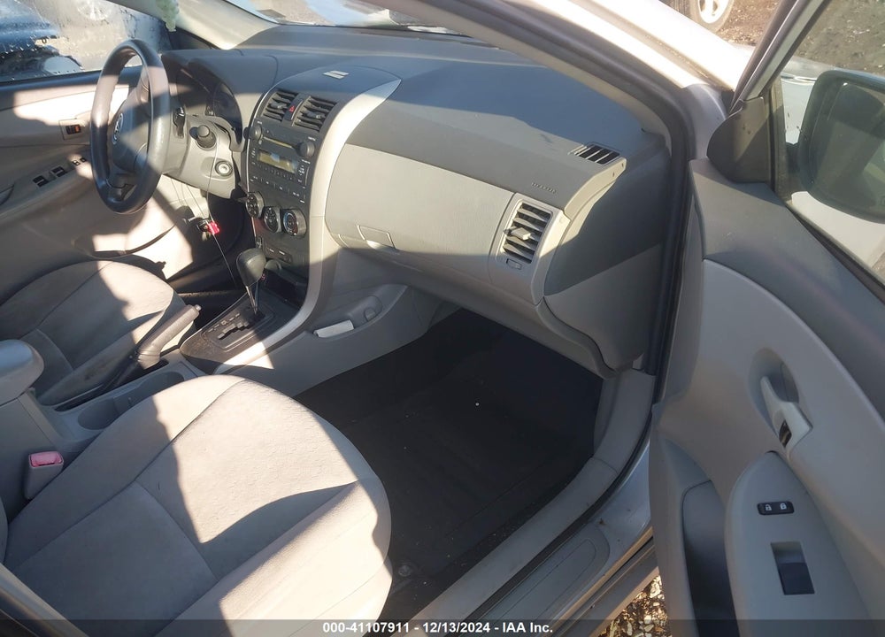 2009 TOYOTA COROLLA LE VIN: 2T1BU40E49C173961