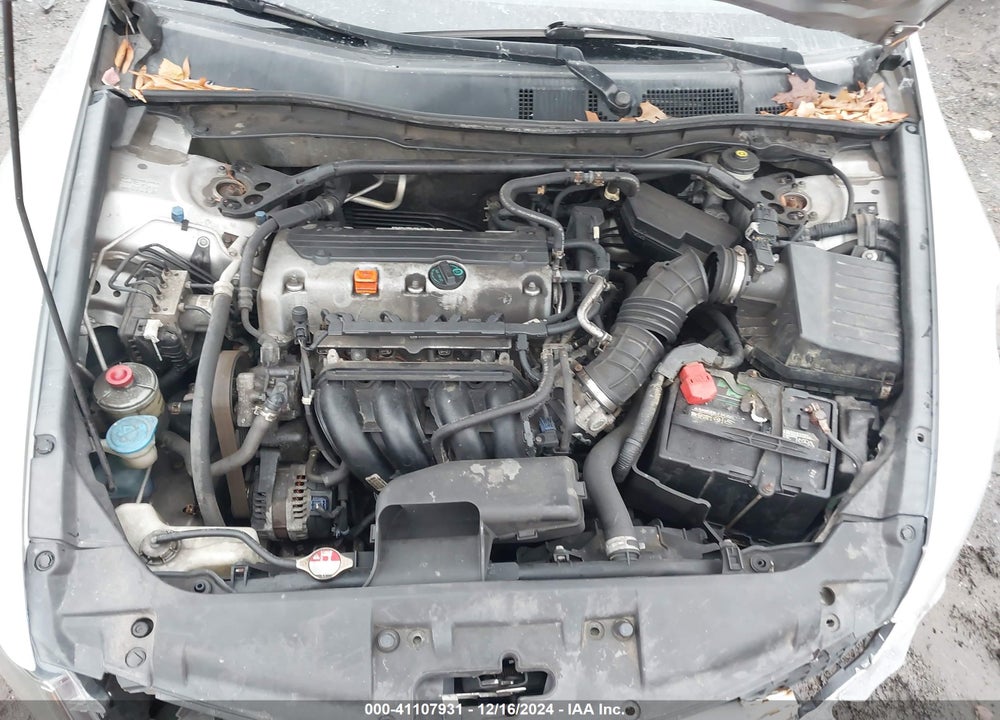 2010 HONDA ACCORD 2.4 EX-L VIN: 1HGCP2F88AA153899