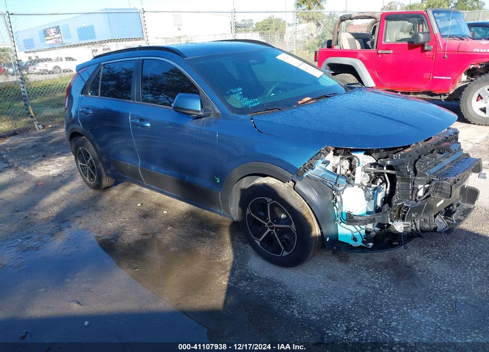 2024 KIA NIRO EX VIN: KNDCR3LEXR5183953