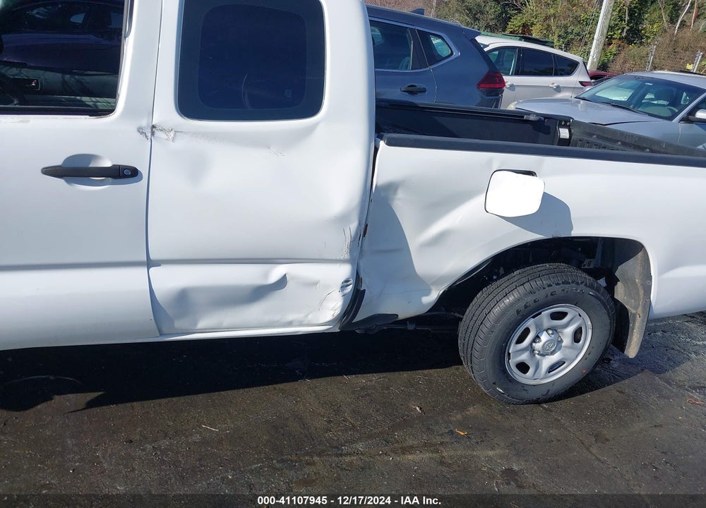 2015 TOYOTA TACOMA VIN: 5TFTX4CN0FX054003