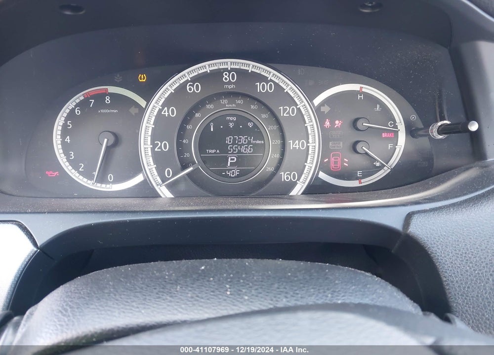 2014 HONDA ACCORD VIN: 1HGCR2F36EA117262