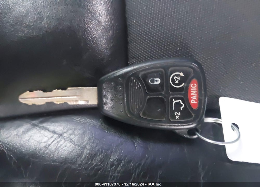 2013 CHRYSLER 200 LIMITED VIN: 1C3CCBCG4DN719502