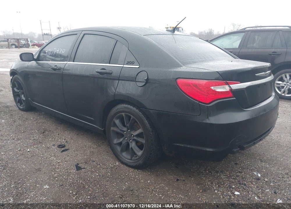 2013 CHRYSLER 200 LIMITED VIN: 1C3CCBCG4DN719502