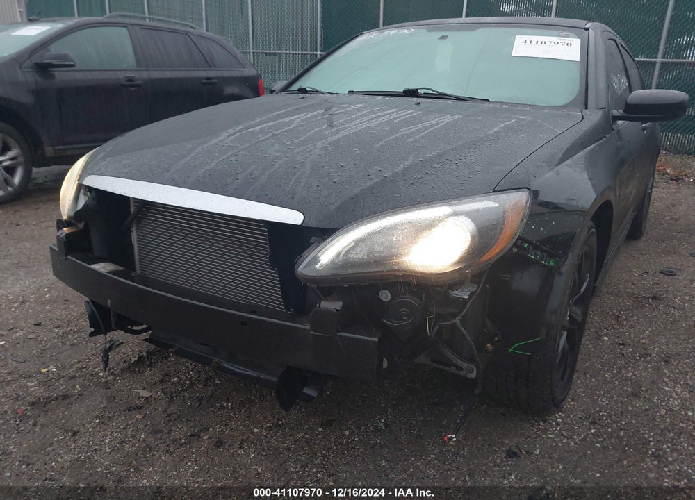 2013 CHRYSLER 200 LIMITED VIN: 1C3CCBCG4DN719502