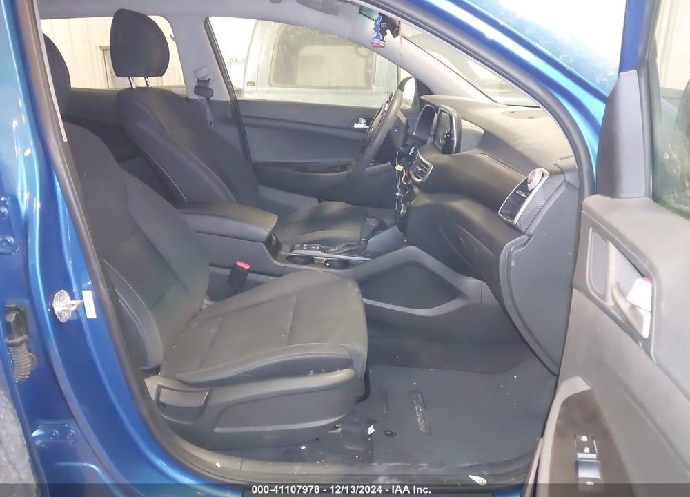 2019 HYUNDAI TUCSON SE VIN: KM8J2CA40KU978183