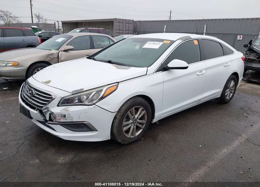 2016 HYUNDAI SONATA SE VIN: 5NPE24AF2GH322646