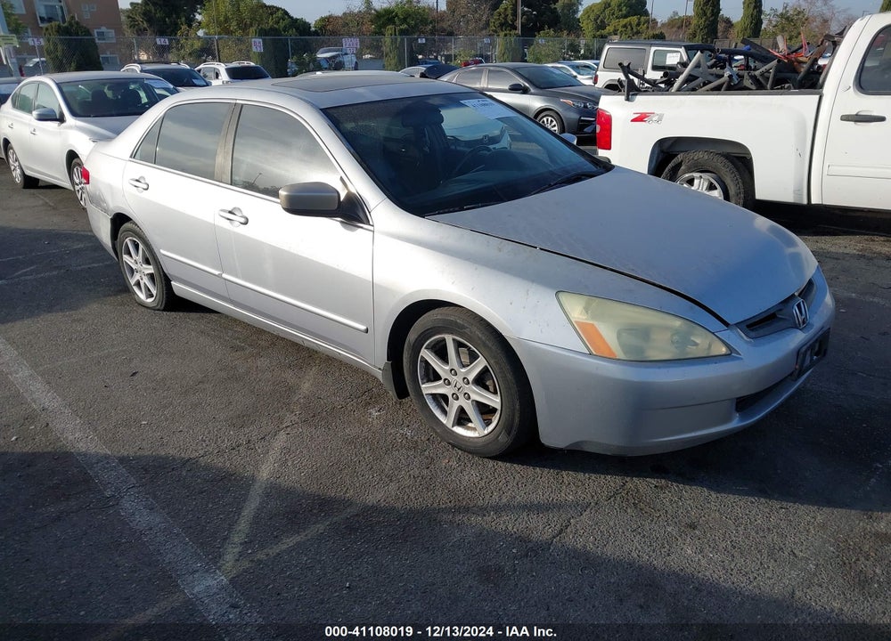 2004 HONDA ACCORD 3.0 EX VIN: 1HGCM66574A096136