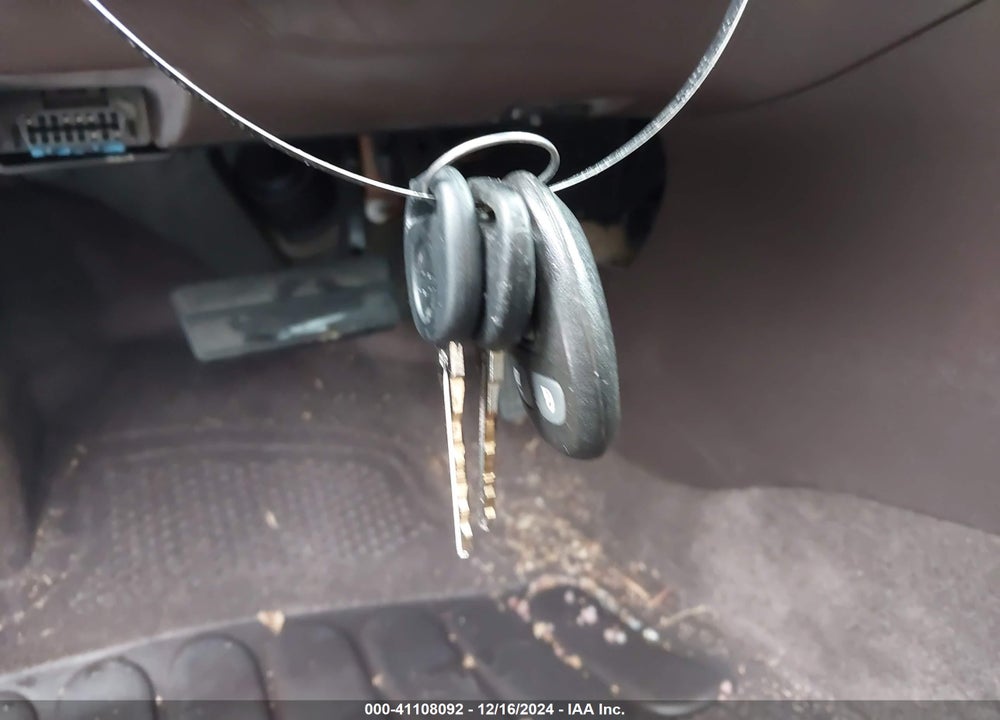 2011 CHEVROLET MALIBU LS VIN: 1G1ZB5E11BF121287
