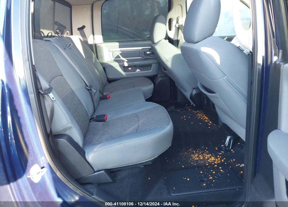 2015 RAM 1500 VIN: 1C6RR6LT1FS639286