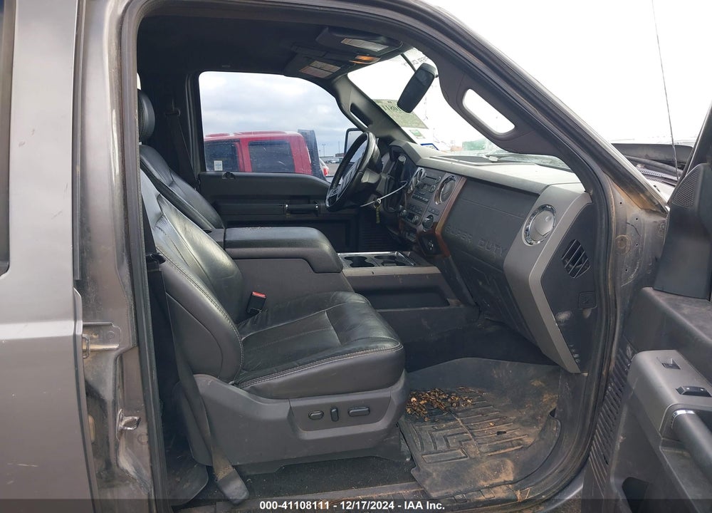 2011 FORD F-250 LARIAT VIN: 1FT7W2B65BEC85374