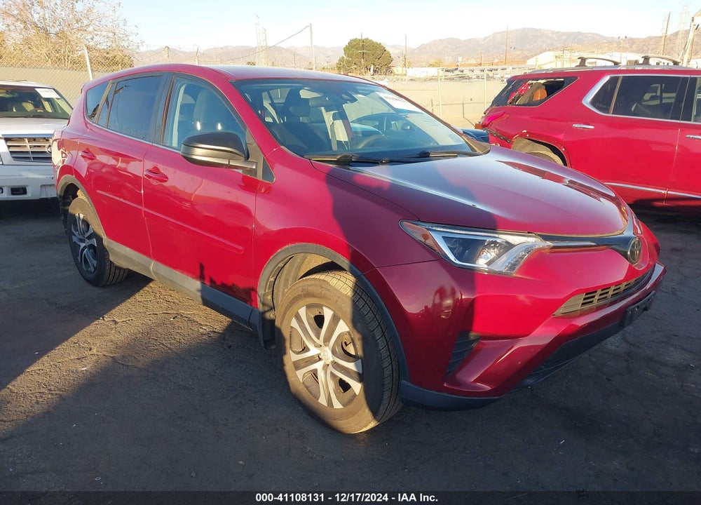 2018 TOYOTA RAV4 LE VIN: 2T3BFREV9JW746329