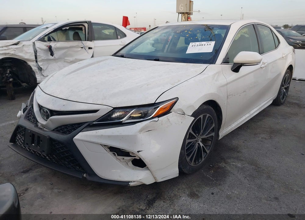 2018 TOYOTA CAMRY SE VIN: JTNB11HK6J3036563