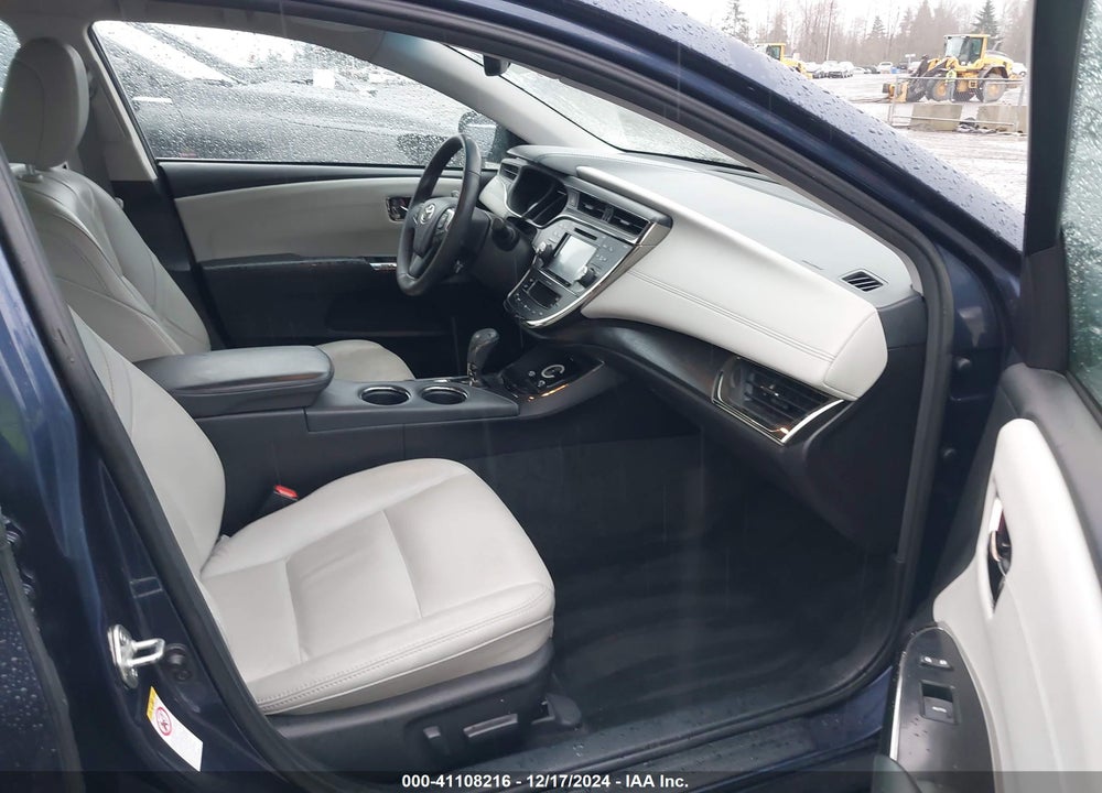 2018 TOYOTA AVALON HYBRID XLE PREMIUM VIN: 4T1BD1EB9JU061625