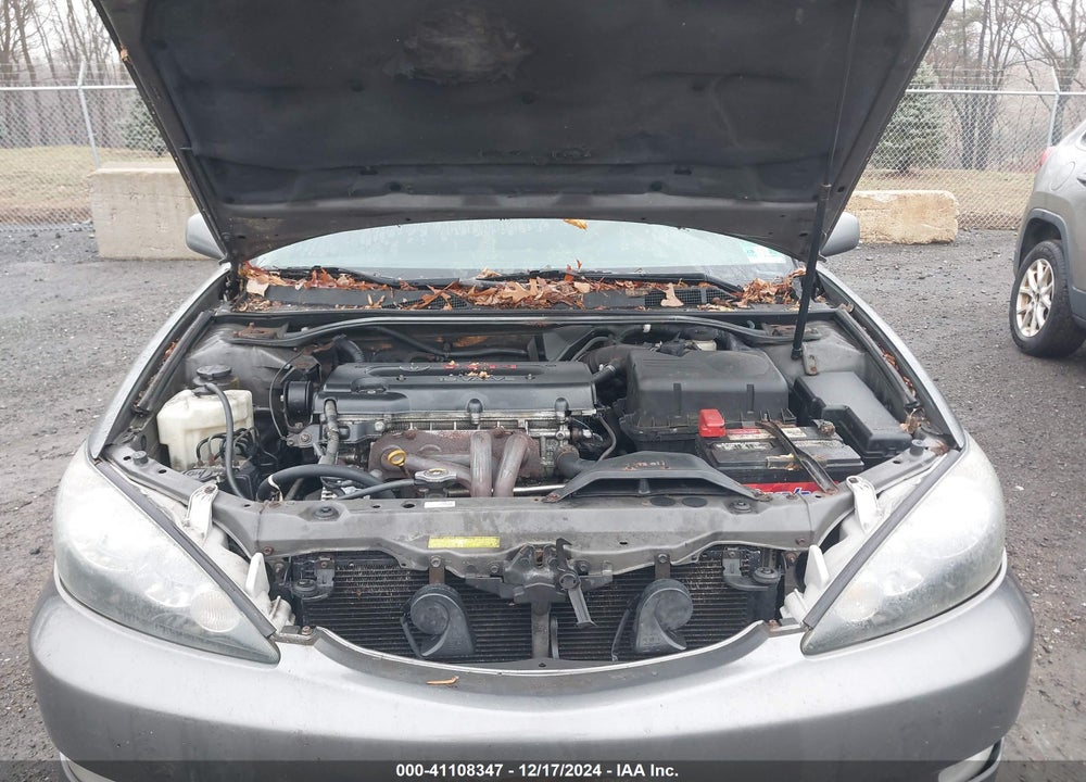 2006 TOYOTA CAMRY SE VIN: 4T1BE32K06U711981