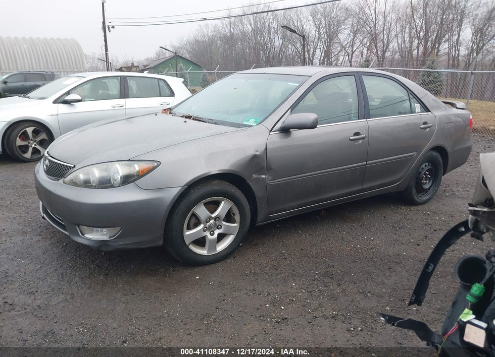 2006 TOYOTA CAMRY SE VIN: 4T1BE32K06U711981