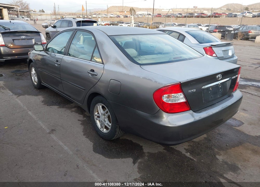 2003 TOYOTA CAMRY LE VIN: JTDBE32K030156845