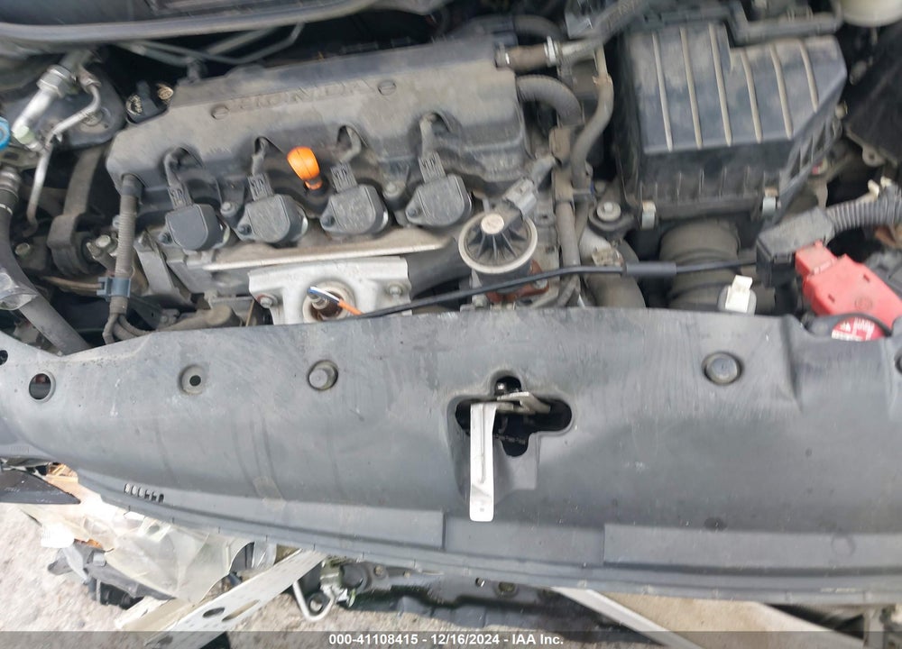 2011 HONDA CIVIC LX VIN: 2HGFA1F52BH303653