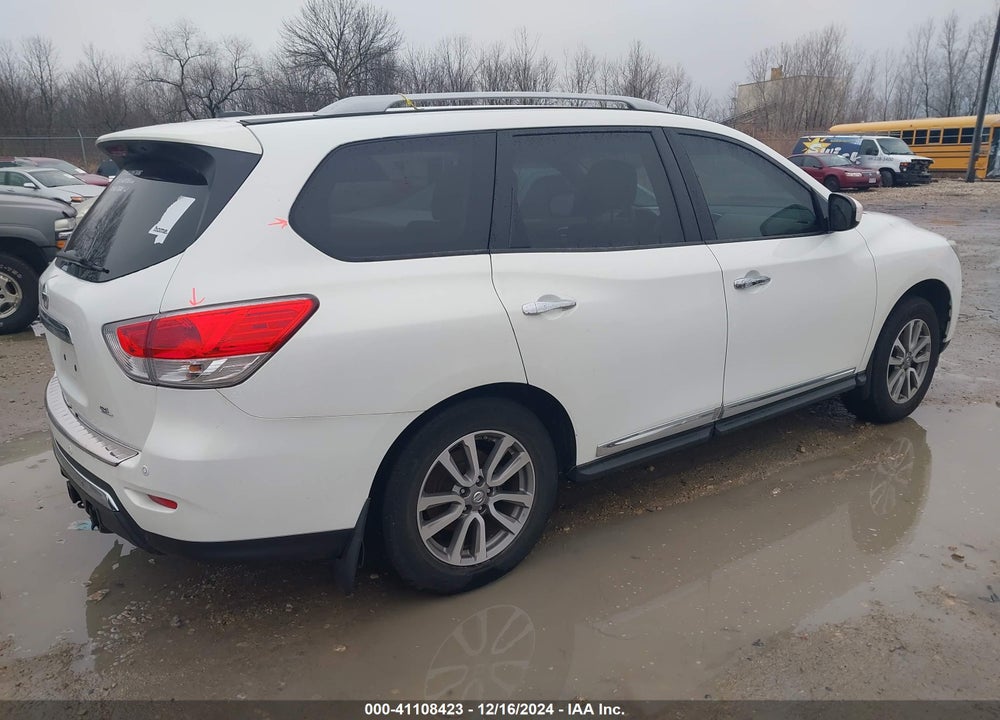 2014 NISSAN PATHFINDER SL VIN: 5N1AR2MN8EC703388