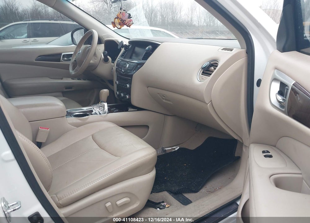 2014 NISSAN PATHFINDER SL VIN: 5N1AR2MN8EC703388