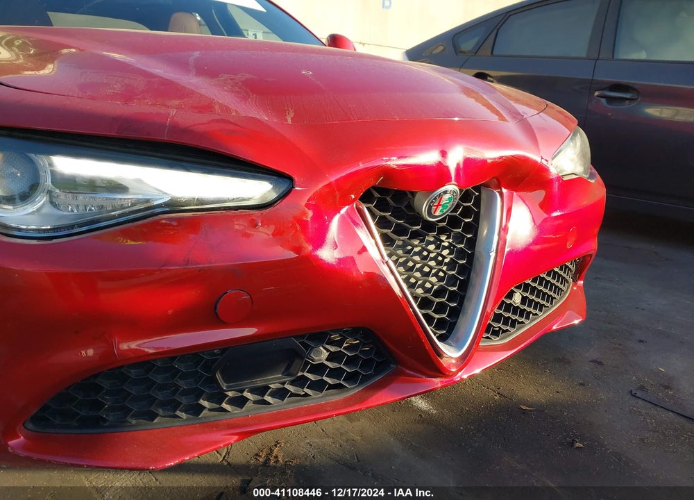 2017 ALFA ROMEO GIULIA TI RWD VIN: ZARFAECN8H7561437