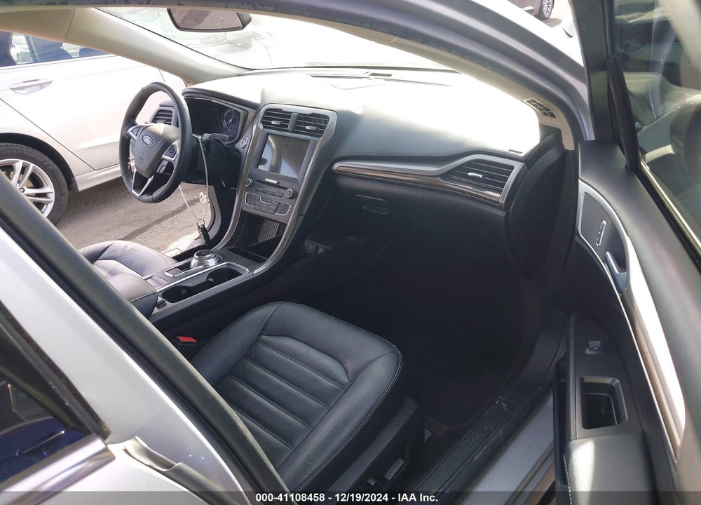 2018 FORD FUSION ENERGI SE LUXURY VIN: 3FA6P0PU1JR281215