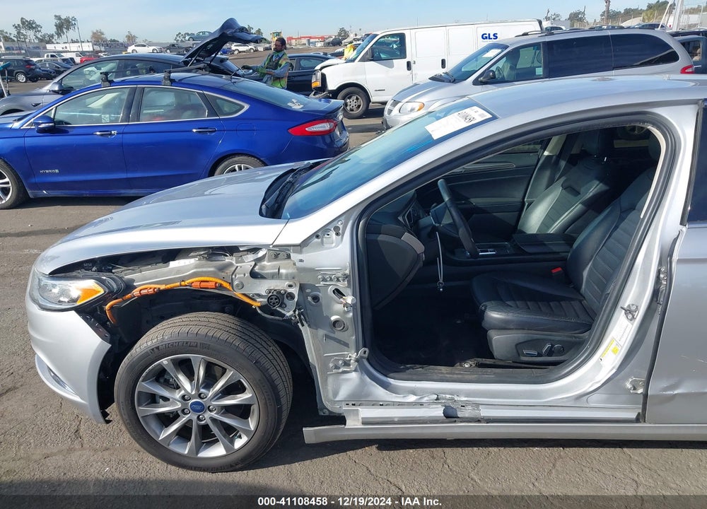 2018 FORD FUSION ENERGI SE LUXURY VIN: 3FA6P0PU1JR281215