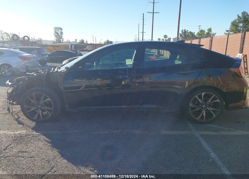2018 HONDA CIVIC SPORT VIN: SHHFK7H48JU406971