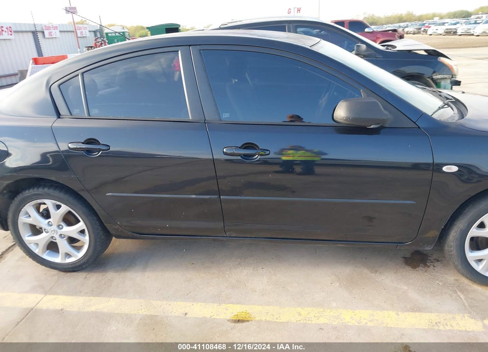 2008 MAZDA 3 I TOURING VALUE VIN: JM1BK32F381139812