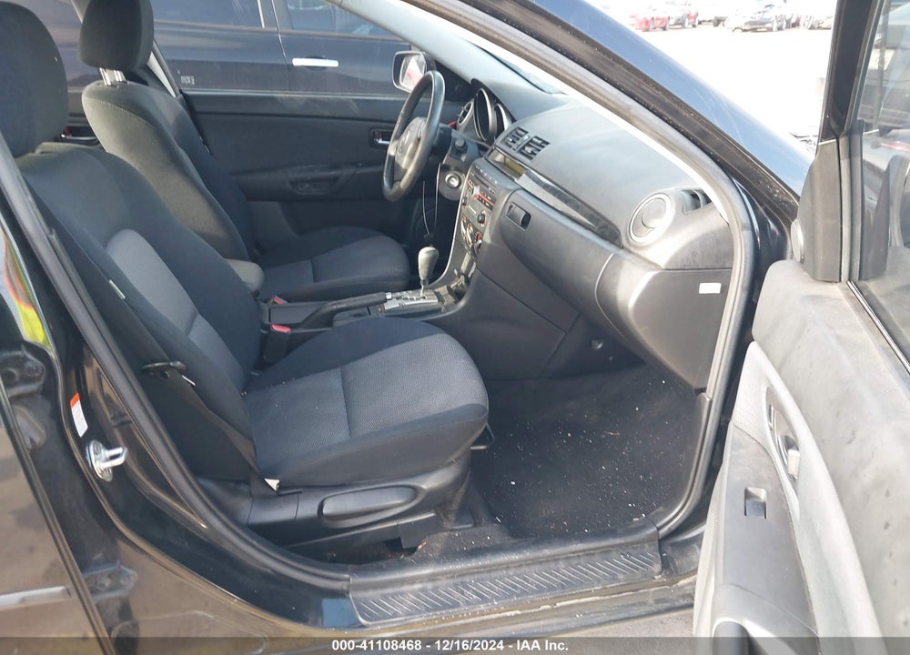 2008 MAZDA 3 I TOURING VALUE VIN: JM1BK32F381139812