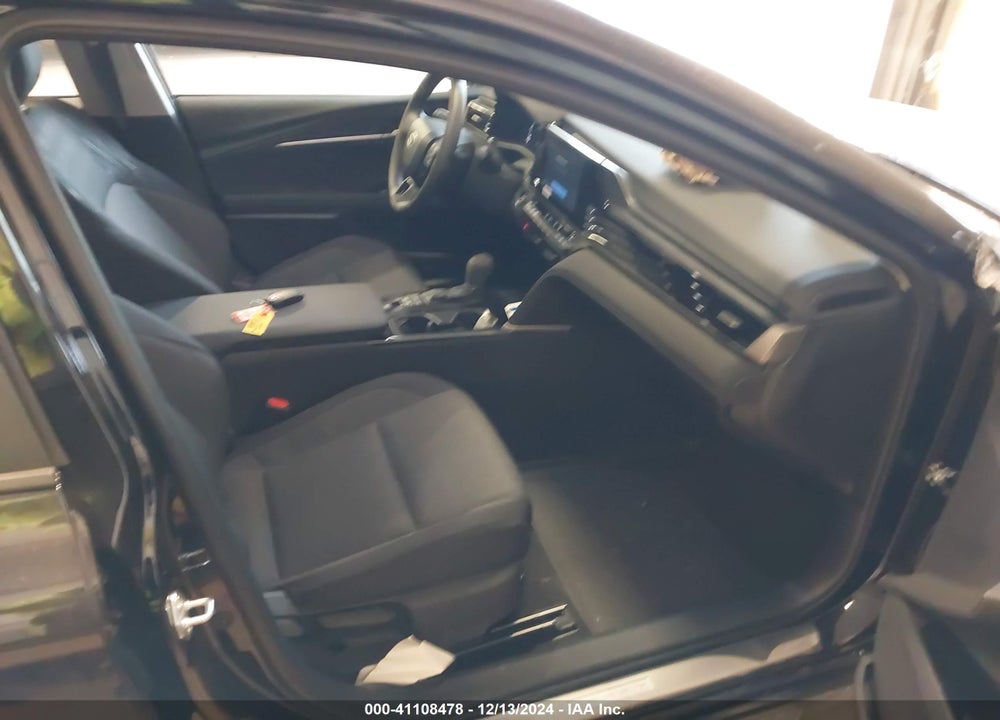 2025 TOYOTA CAMRY VIN: 4T1DBADK1SU515044