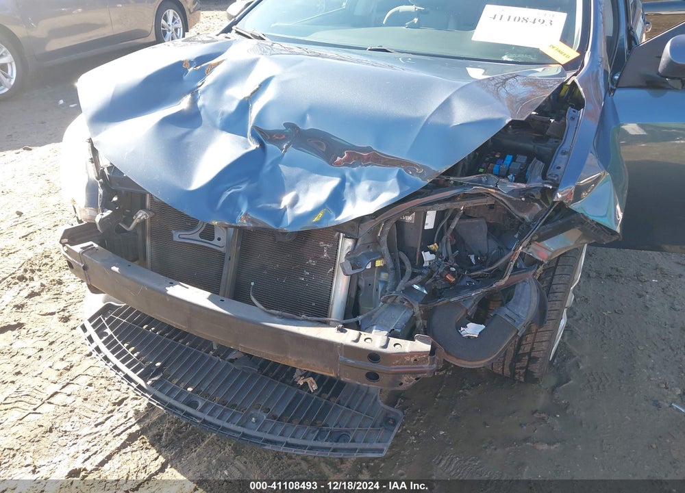 2015 TOYOTA COROLLA LE VIN: 2T1BURHE6FC479895
