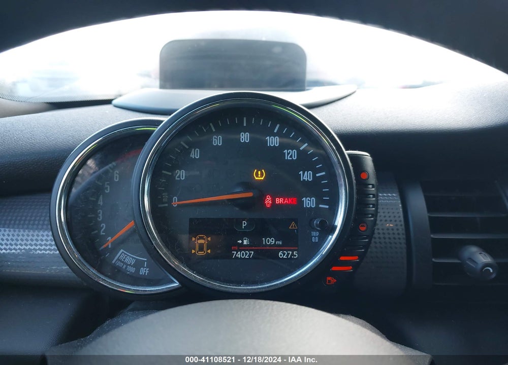 2014 MINI HARDTOP COOPER VIN: WMWXM5C56ET933640