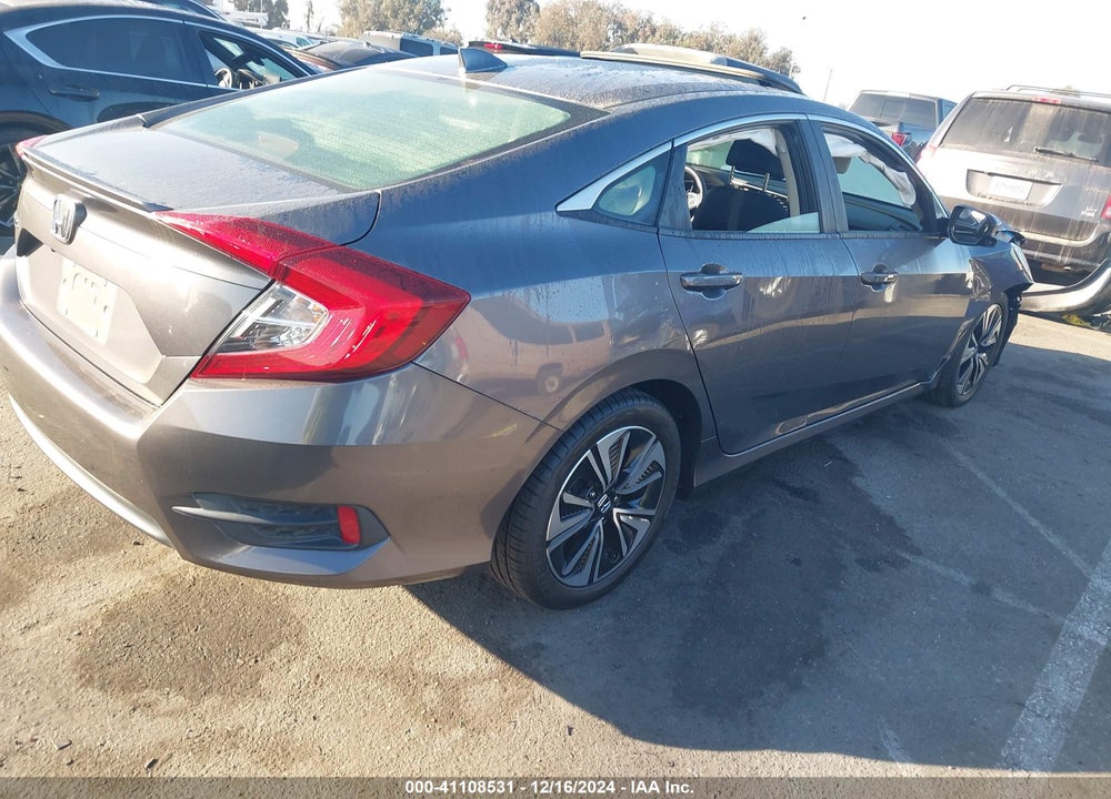 2018 HONDA CIVIC EX-T VIN: JHMFC1F38JX042397