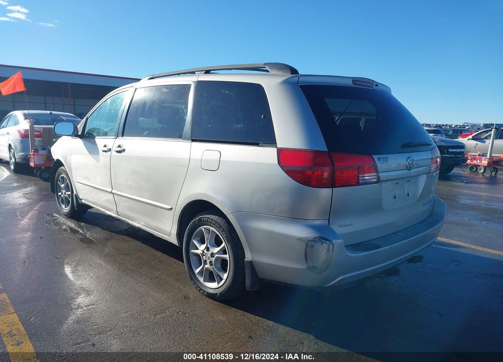 2004 TOYOTA SIENNA XLE VIN: 5TDBA22C74S027935