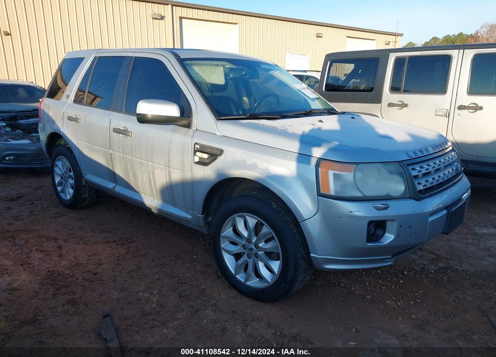 2011 LAND ROVER LR2 VIN: SALFR2BN6BH272456