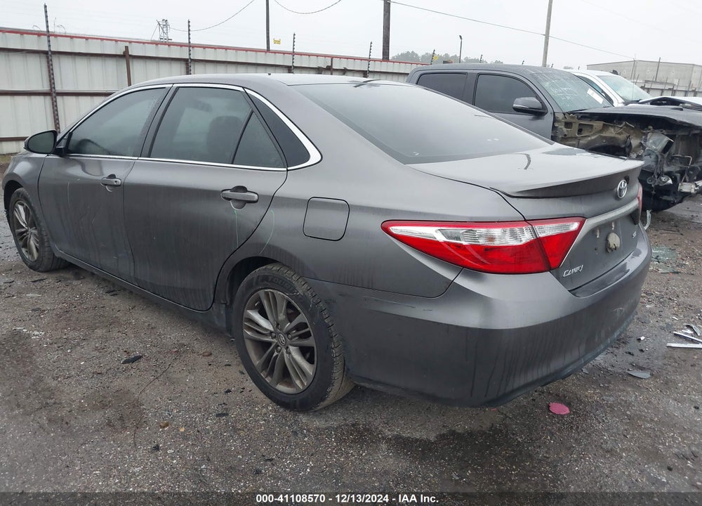 2017 TOYOTA CAMRY SE VIN: 4T1BF1FK3HU802368