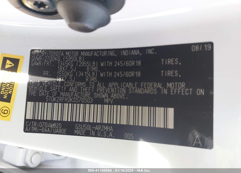 2019 TOYOTA HIGHLANDER XLE VIN: 5TDKZRFH2KS570503