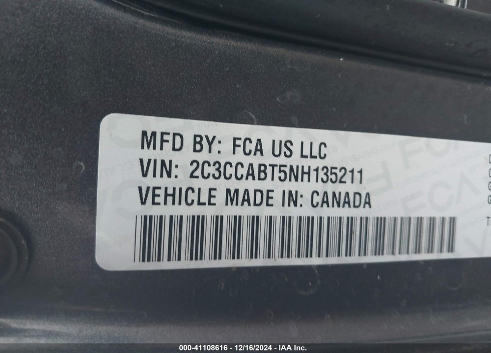 2022 CHRYSLER 300 VIN: 2C3CCABT5NH135211