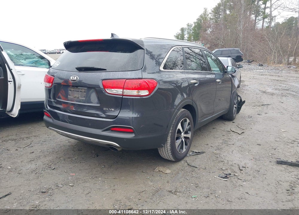 2016 KIA SORENTO 3.3L EX VIN: 5XYPH4A5XGG089539