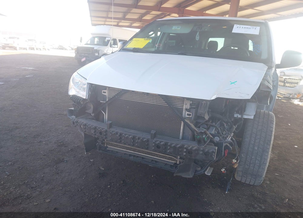 2018 DODGE GRAND CARAVAN SE VIN: 2C4RDGBG0JR137946