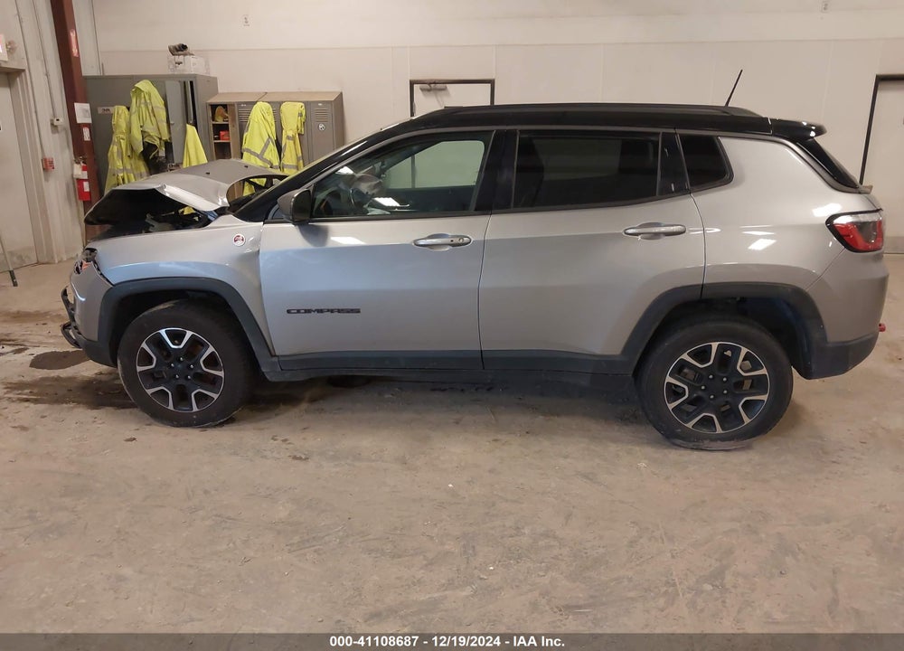 2019 JEEP COMPASS TRAILHAWK 4X4 VIN: 3C4NJDDB9KT795982