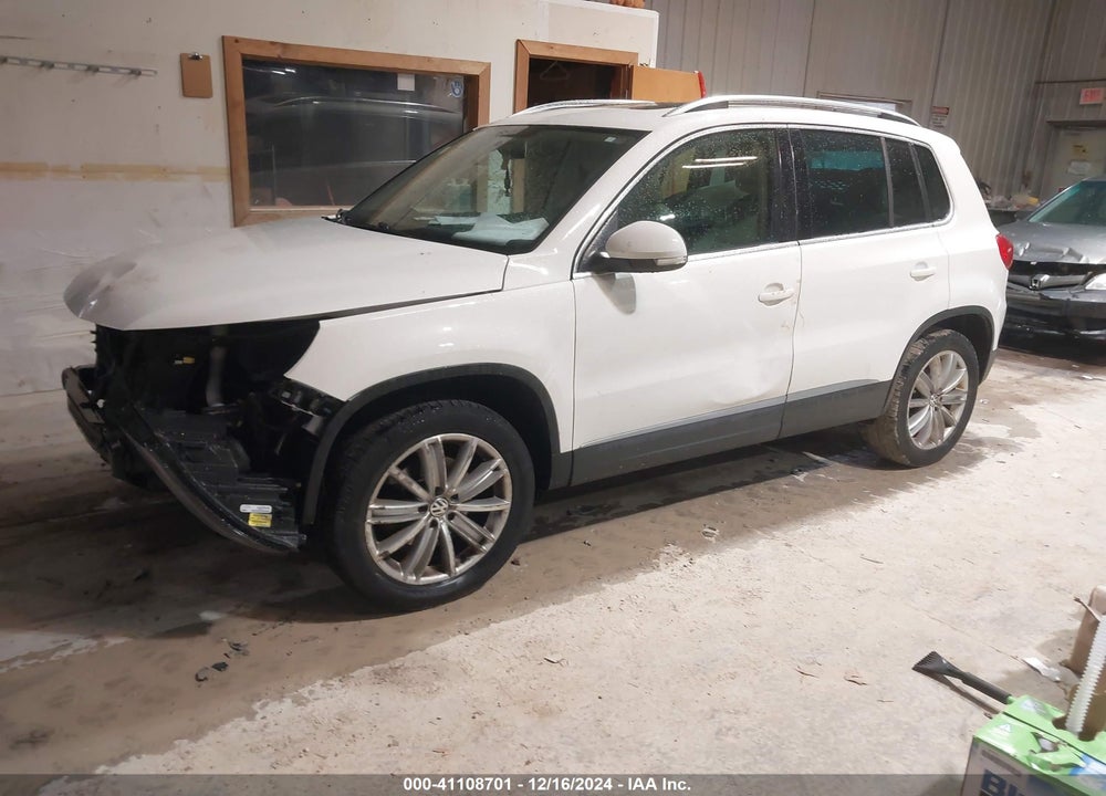 2013 VOLKSWAGEN TIGUAN SE VIN: WVGBV7AX6DW542698