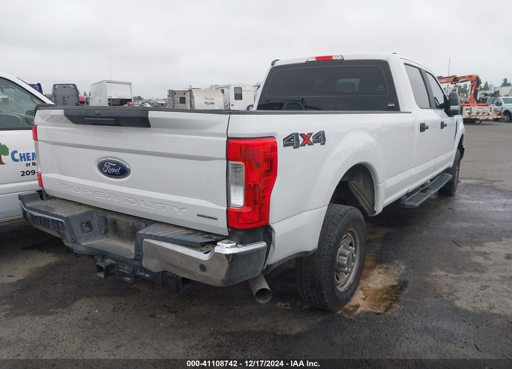 2018 FORD F-250 XL VIN: 1FT7W2B66JEC25103