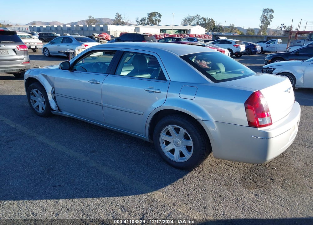 2005 CHRYSLER 300 TOURING VIN: 2C3JA53GX5H540339